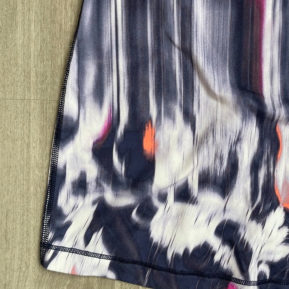 Lululemon Tank Top - Picture 2 of 8